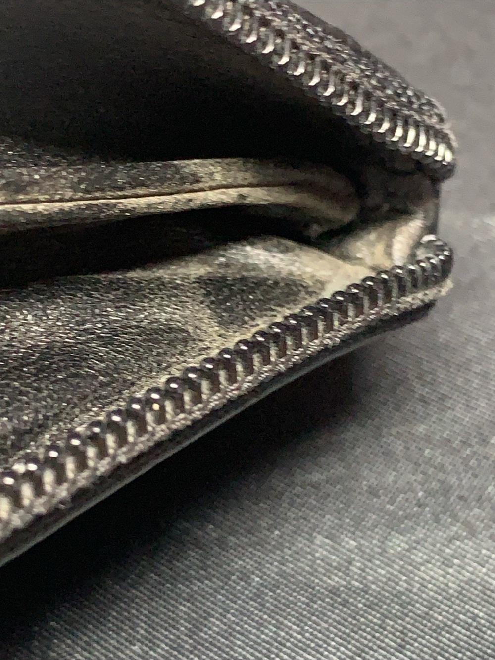 CHANEL Black Pebbled Leather Zip Wallet with Gold Pull - Picture 12 of 17